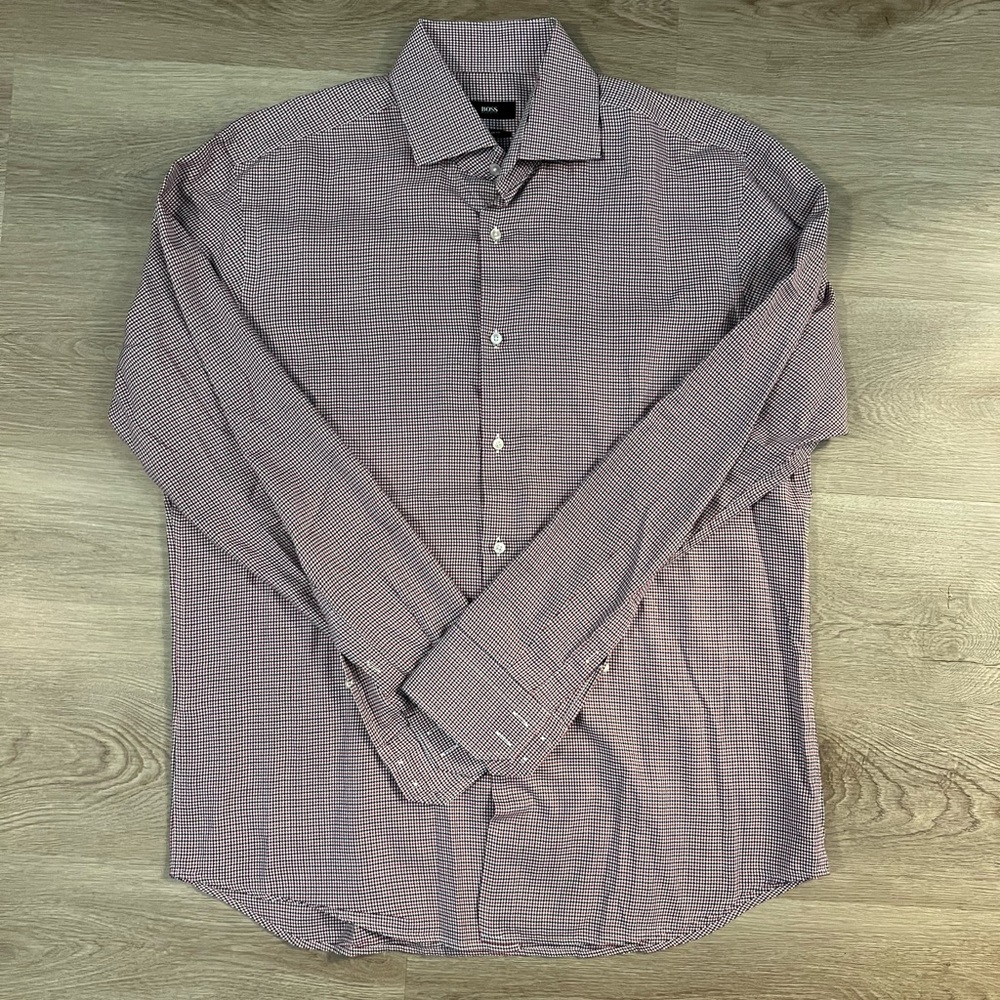 Hugo Boss size 16.5